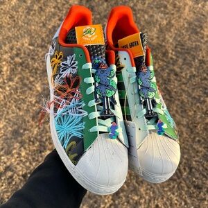 sean witherspoon adidas superstars